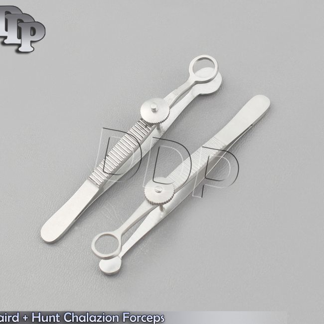 2 O.R GRADE BAIRD + HUNT CHALAZION FORCEPS OPHTHALMIC SURGERY INSTRUMENT