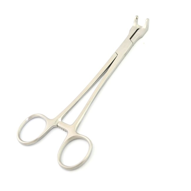Mcgivney Hemorrhoidal Grasping Forceps Angled Shanks 20cm StainlessSteel DS-1881