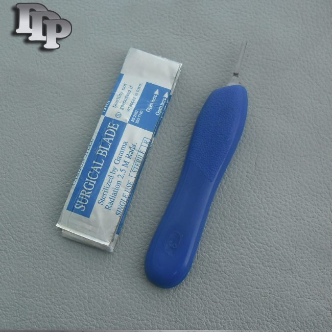 Scalpel Handle #3 Blue Plastic Grip &10 Surgical Blade#15 Dental Instruments